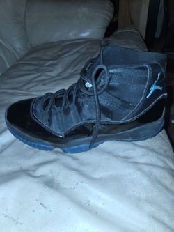Air Jordan 11 Retro Gamma Blue Sneaker