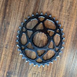 AbsoluteBlack Oval Chainring
