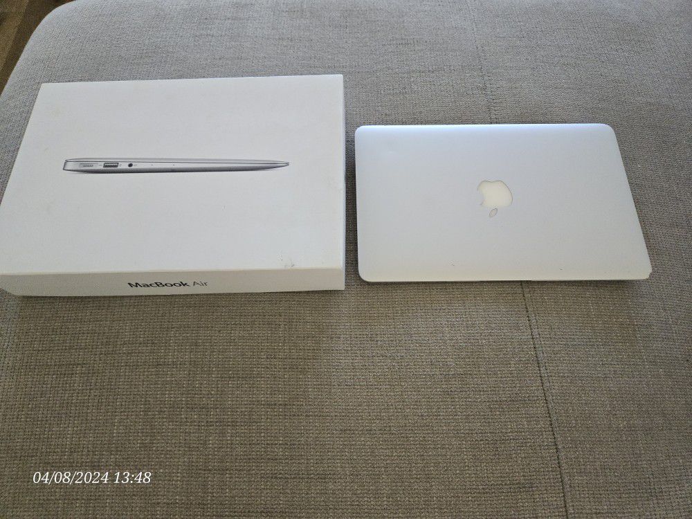 2013 MacBook Air, 11"
