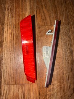 08-14 Dodge Challenger Rear Side Marker Housing Only