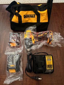 DeWalt  Drill Kit