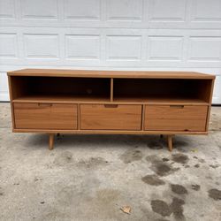 ‼️WALKER EDISON Sloane 3-Drawer Solid Wood CONSOLE‼️FOR SALE 250$ OR BEST OFFER🚚DELIVERY AVAILABLE🚚