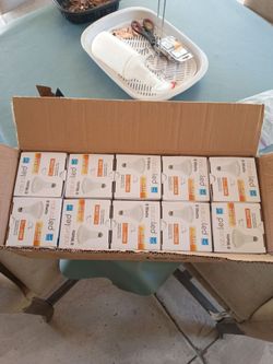 Naturaled 8 Watts Dimmable