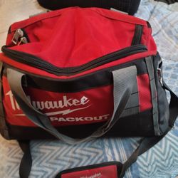 MILWAUKEE PACKOUT BAG