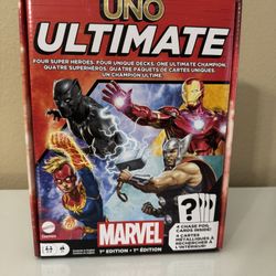 Mattel Games UNO Ultimate Marvel Card Game with 4 Collectible Foil Cards, Character-Themed Decks & Special Rules for Ages 7 Years & Older