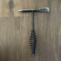 Welding/chipping hammer handles tough slag and spatter.