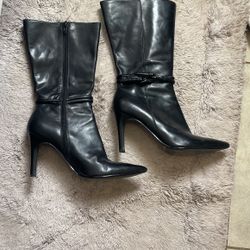 Black Heeled Boot