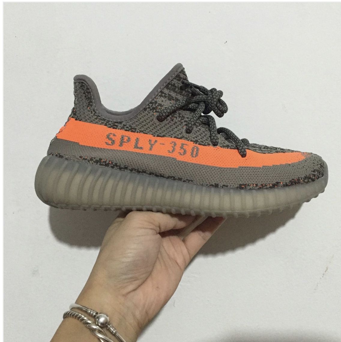 adidas Yeezy Boost 350 V2