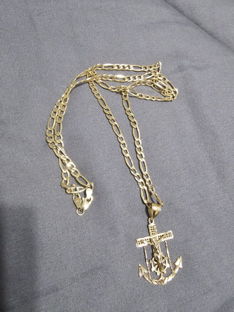 10k Gold Chains And Pendant 