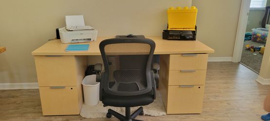 Sectional Multi-Set up Desk