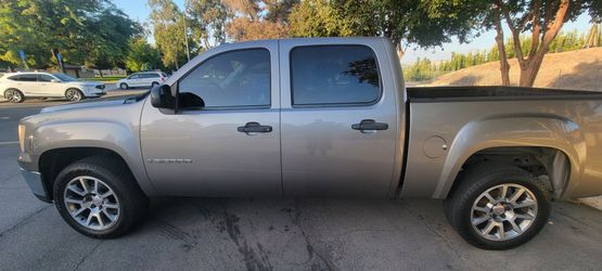 2007 GMC SIERRA CREW CAB