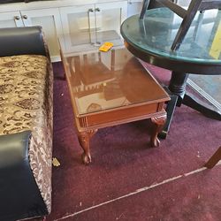 Really Nice Table High Quality For Good Price