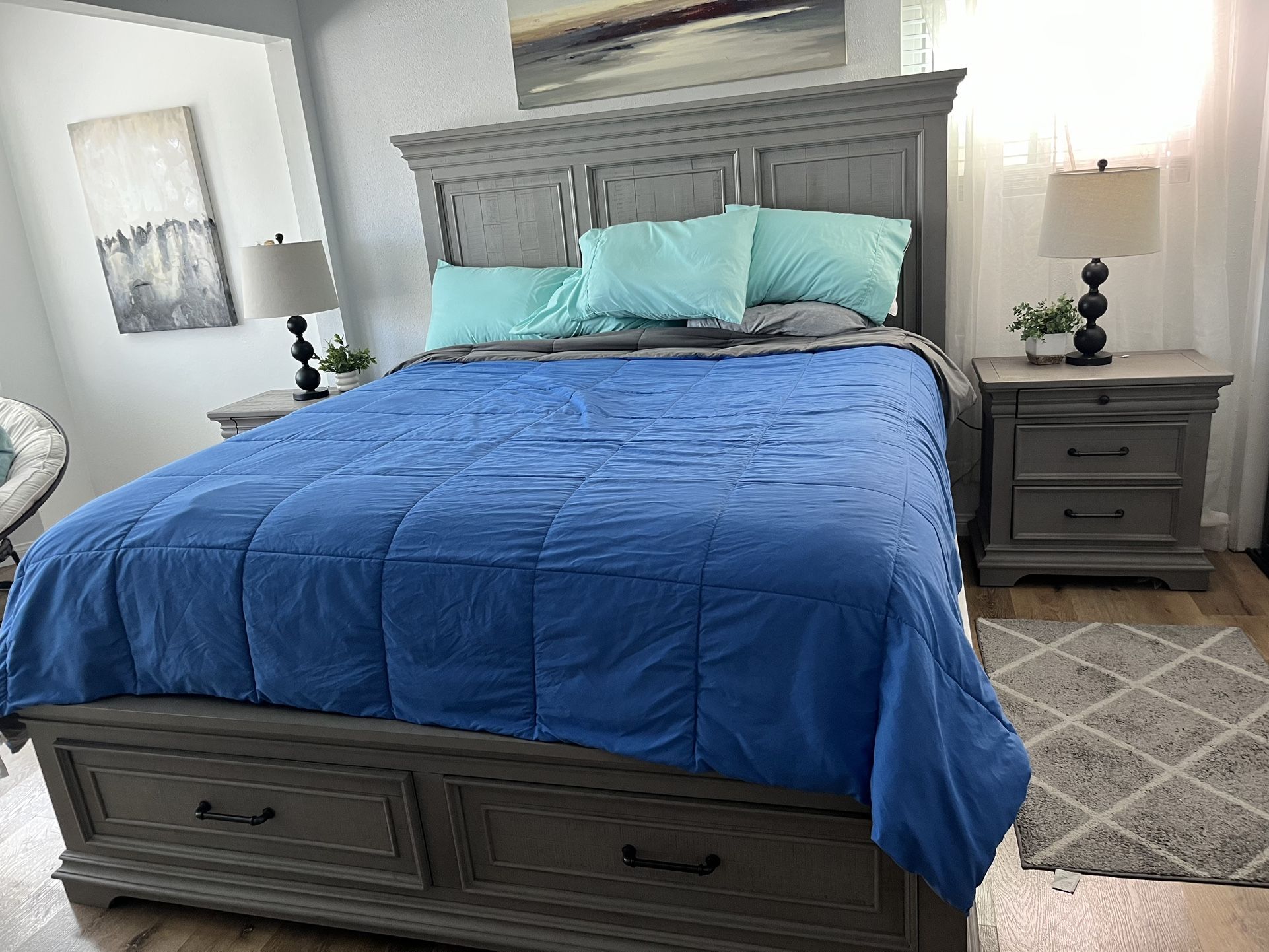 Cal King Bed With Storage