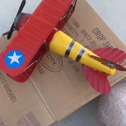 Airplane Centerpiece