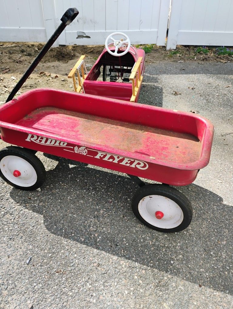 Antique Radio Flyer