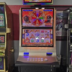 Aristocrat Helix "Buffalo Gold Revolution" Slot Machine