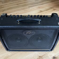 Peavey E208 Guitar Amplifier