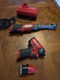 Milwaukee Ratchet And Impact Driver