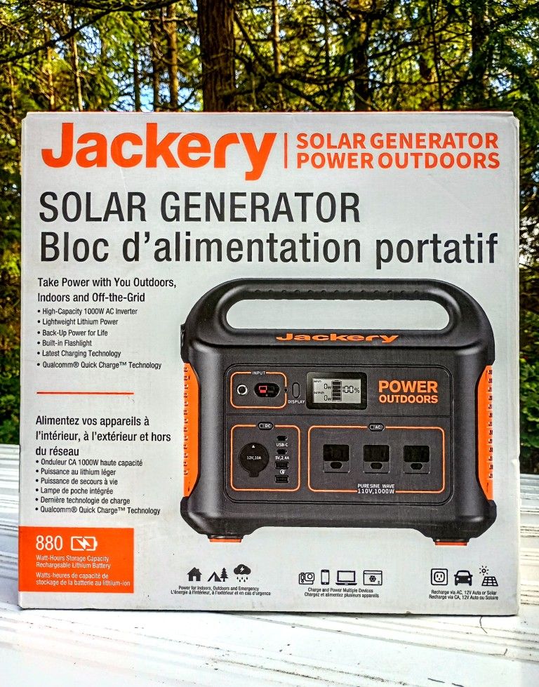 New - Jackery 1000-Watt Output/2000W Peak Portable Solar Power Station Explorer 880 Push Start Battery Generator for Outdoors/Camping