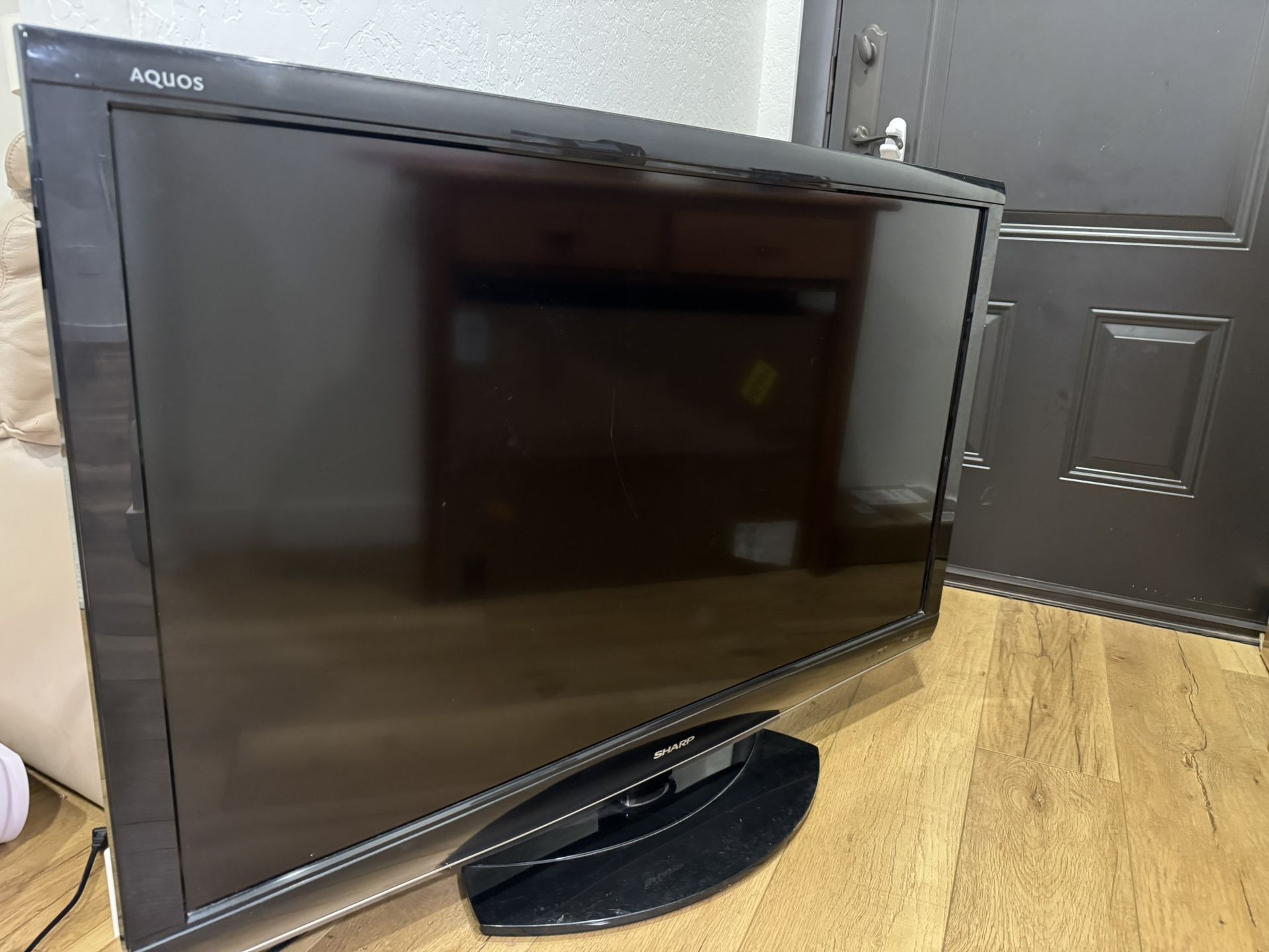 Sharp Aquos 46 Inch TV