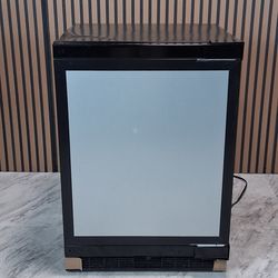KitchenAid 24" Panel-Ready Undercounter Refrigerator with Fully Flush Installation, Temperature Monitoring System, Sabbath Mode (KURR114KPA-D-0409)