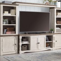 Havalance - Brown / Beige - 4 Pc. - Entertainment Center - 67" TV Stand 