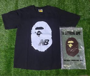 A Bathing Ape x New Balance Men's Black Graphic Logo Tee S Crew Neck