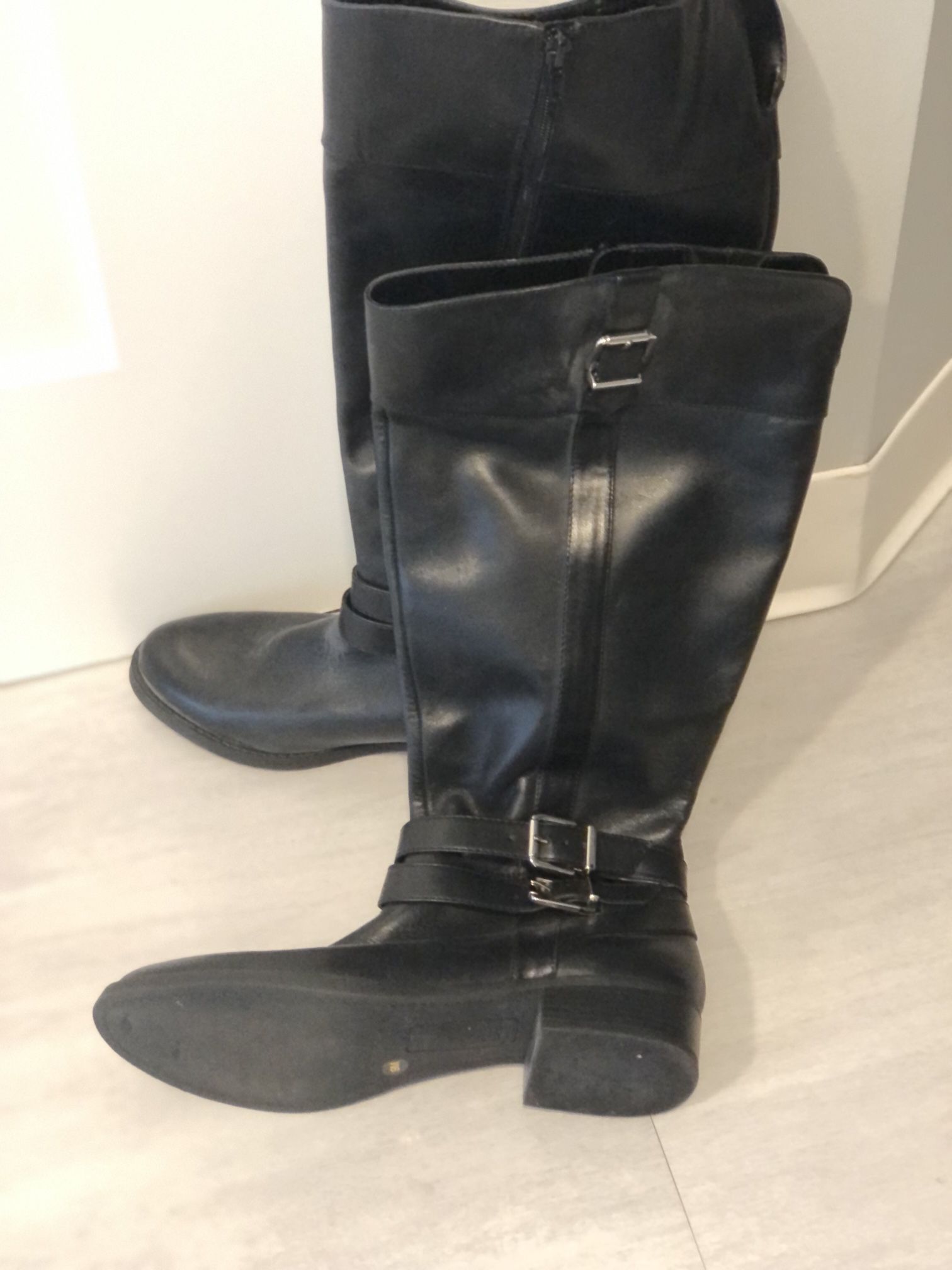 Women’s INC Real Leather Black Boots 9M
