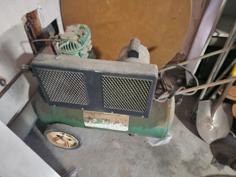 FREE air Compressor