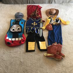 Halloween Costumes 