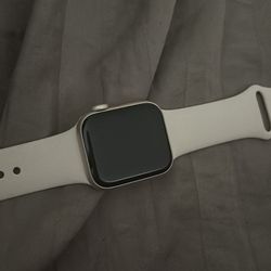 Apple Watch SE