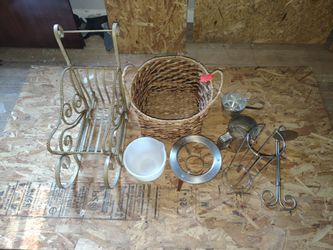 Vintage Gold Metal Sleigh Home Decor Set