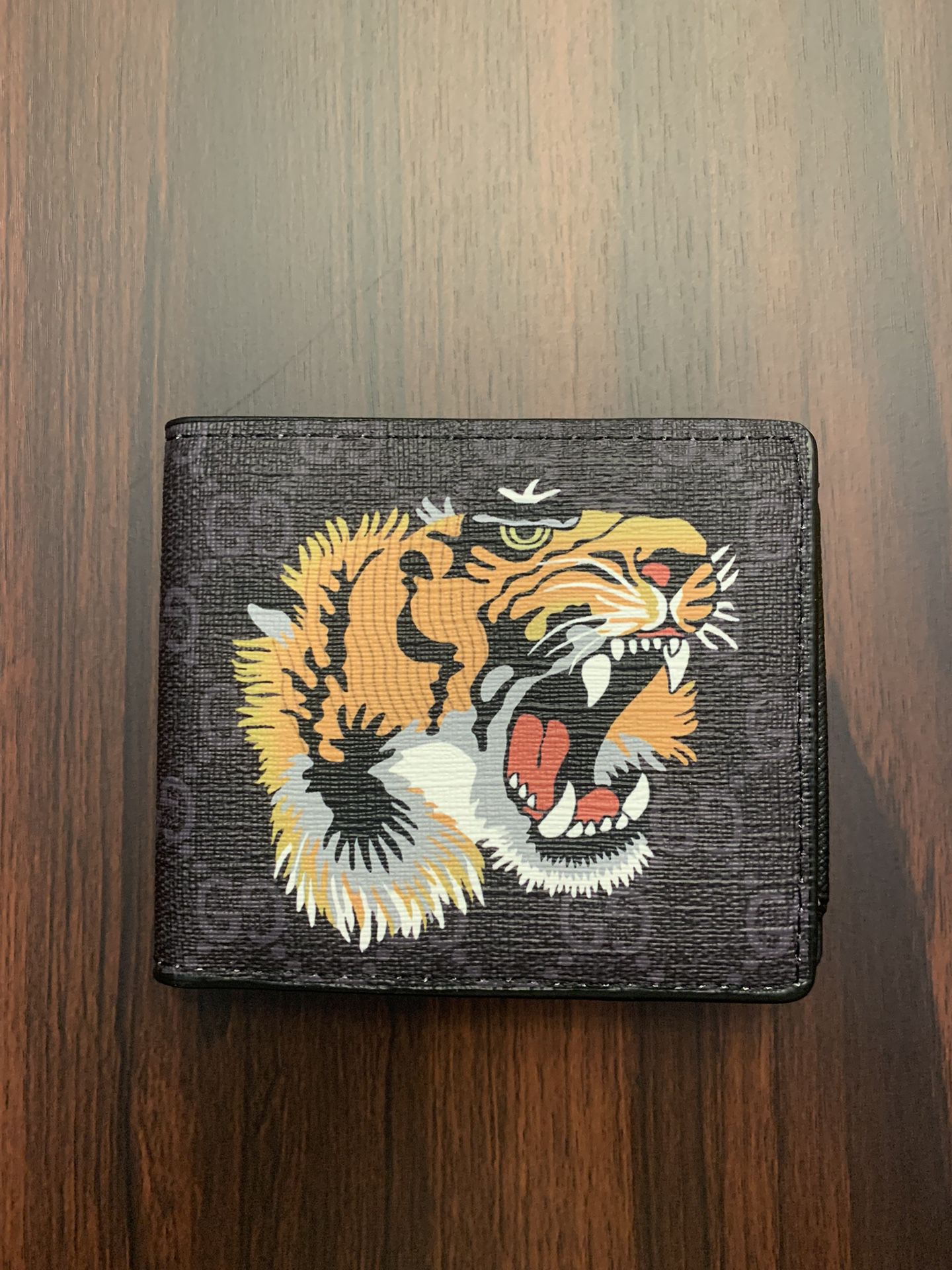 Gucci Bifold Wallet-GG Supreme Tiger Black