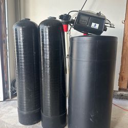 Excellent Condition Water Softener