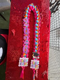 Graduation lei's