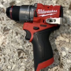 Milwaukee Fuel Hammer Drill M12