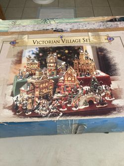 Vintage Victorian lighted village