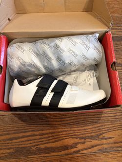 Santic Cycling Shoes s20017w size 9.5 us 44 eur