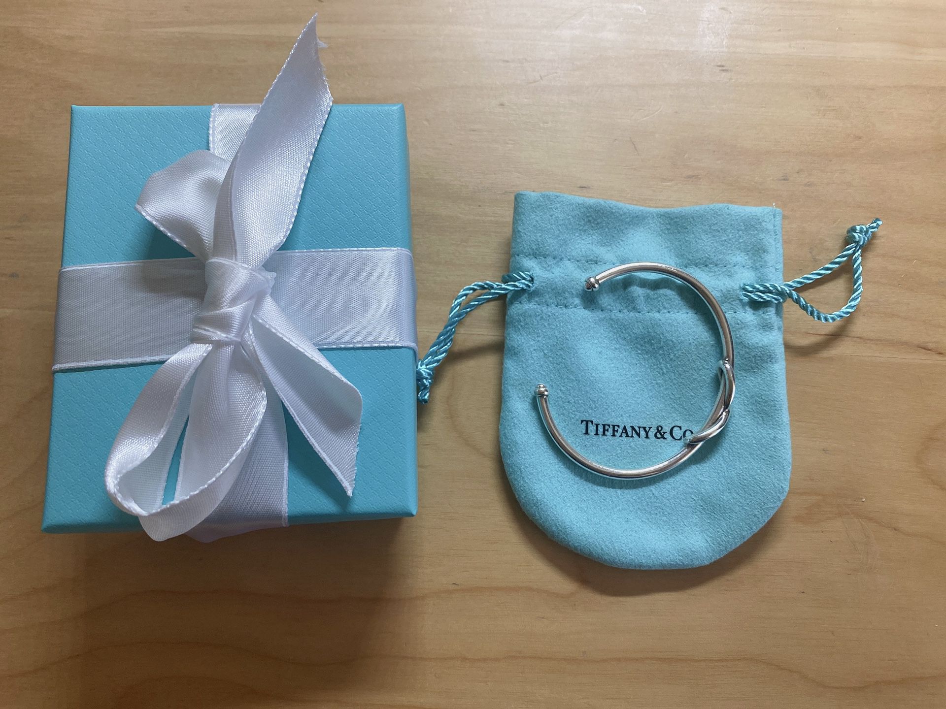 Tiffany&Co Infinity Sterling Silver Bracelet 