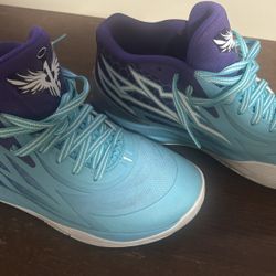 M.E.L.O Basketball Shoes