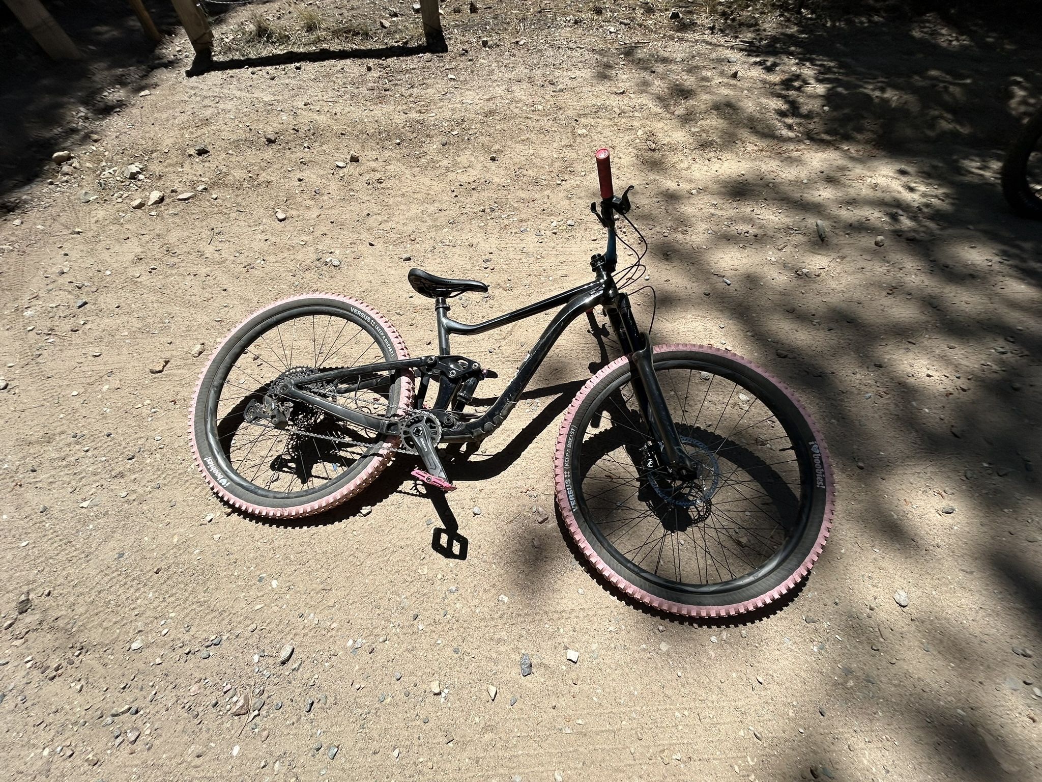 Giant Trance X