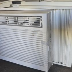 GE Small Room Window Air Conditioner 