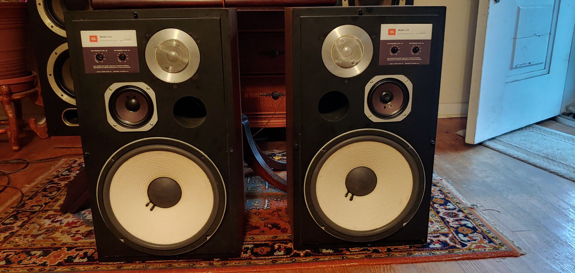 JBL-L112 stereo speakers