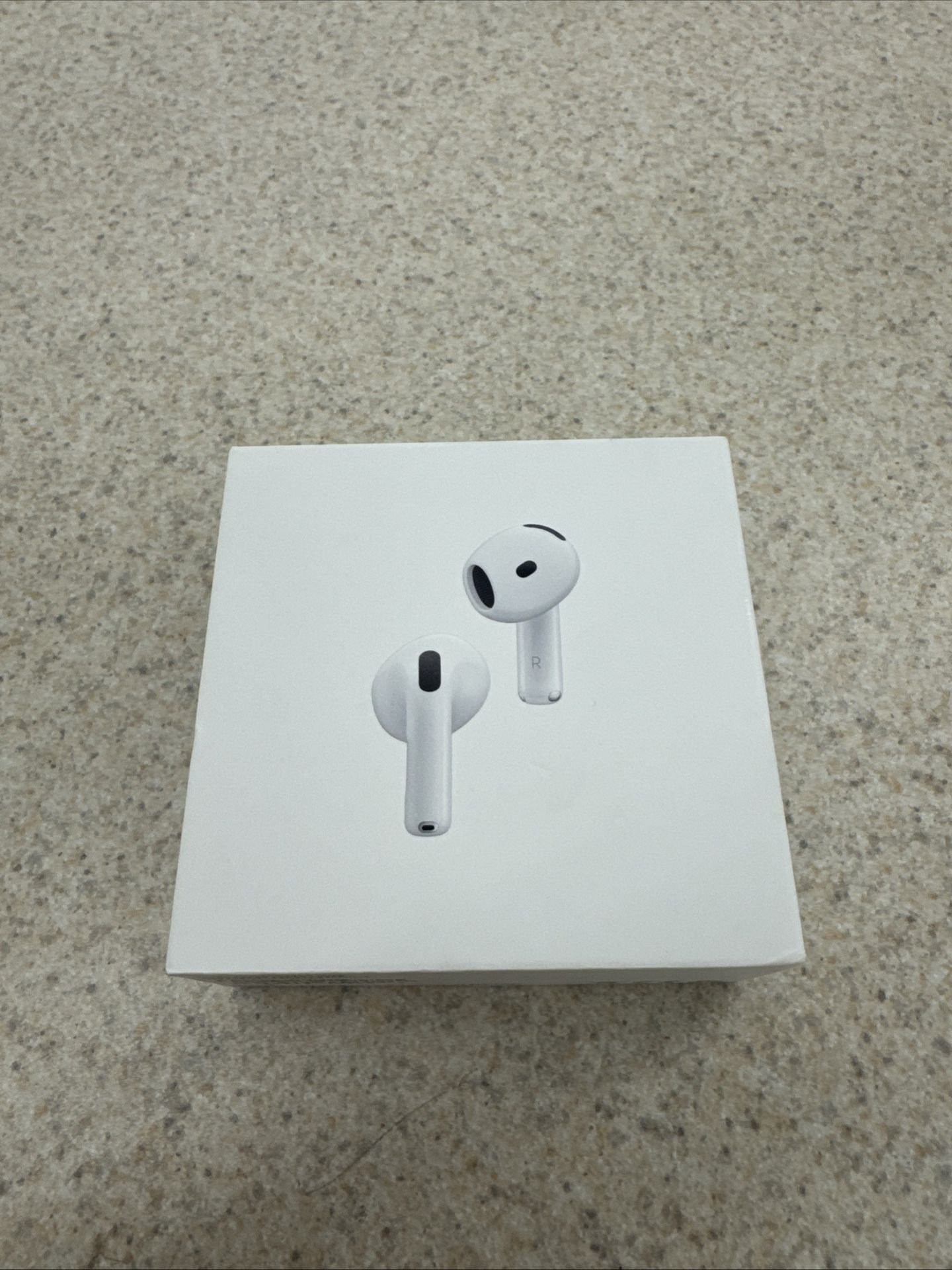 Original Apple Airpods 4th Generation With Active Noise Cancellation