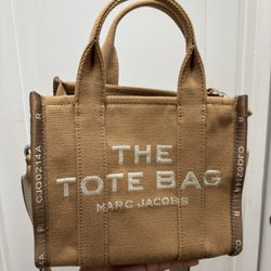 Marc Jacob’s THE JACQUARD SMALL TOTE BAG