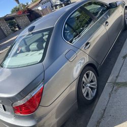2010 BMW 528i