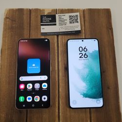 Samsung Galaxy S22 (Unlocked) - Pre Owned 