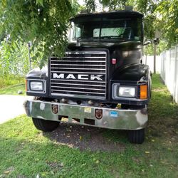 Mack Tractor