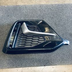 Rear Bumper Trim Driver Side OEM 19-20 Honda Civic