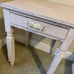 Vintage Refurbished Side Table/night Stand 